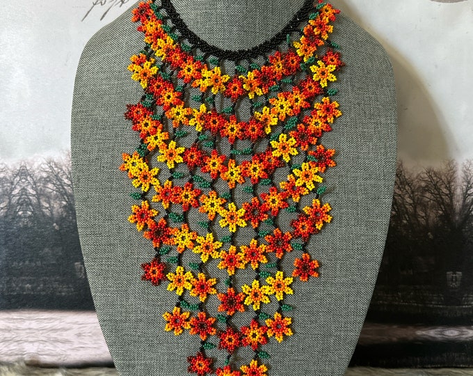 Flower waterfall necklace