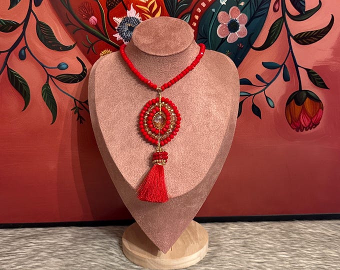 Silk-speckled crystal necklace and earring set