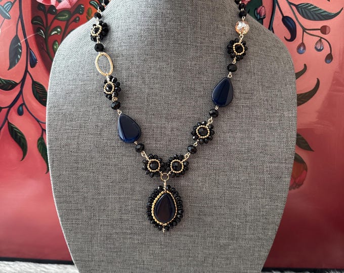 Handmade crystal necklace with agates