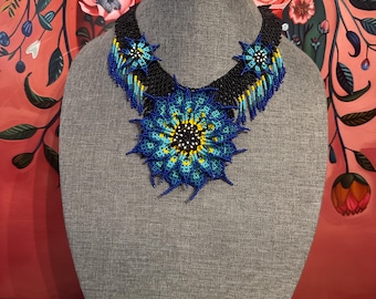 Elisa necklace and earring set