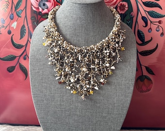 Set of necklace, earrings and bracelet roots of my land