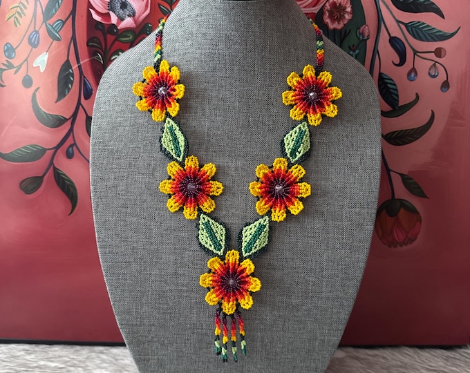 5 flower necklace set with bracelet and earrings