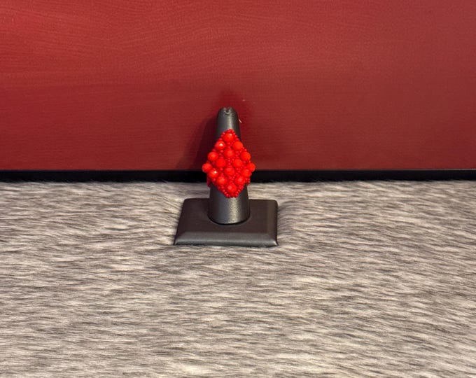 Crystal rhombus ring