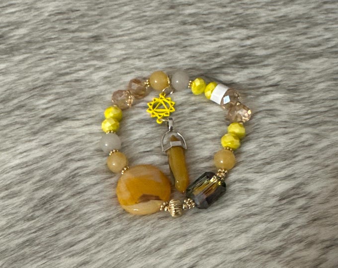 bracelet with natural agates and Czech crystals.