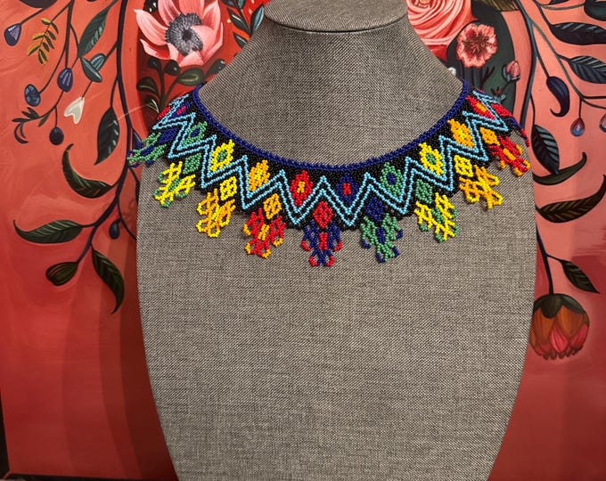 Muxe Handmade Necklace