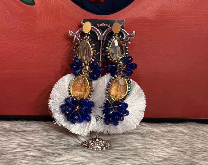 Wire-wrapped earrings with crystals