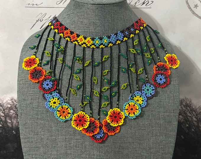 Velvet necklace, earrings and bracelet set
