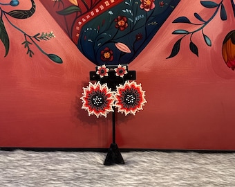 Sunflower stud earrings