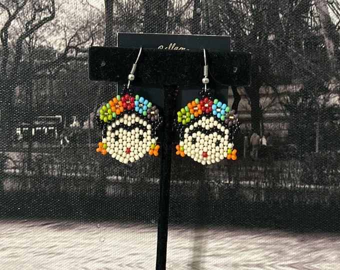 Frida face earrings
