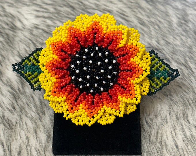 Large flower hair clip