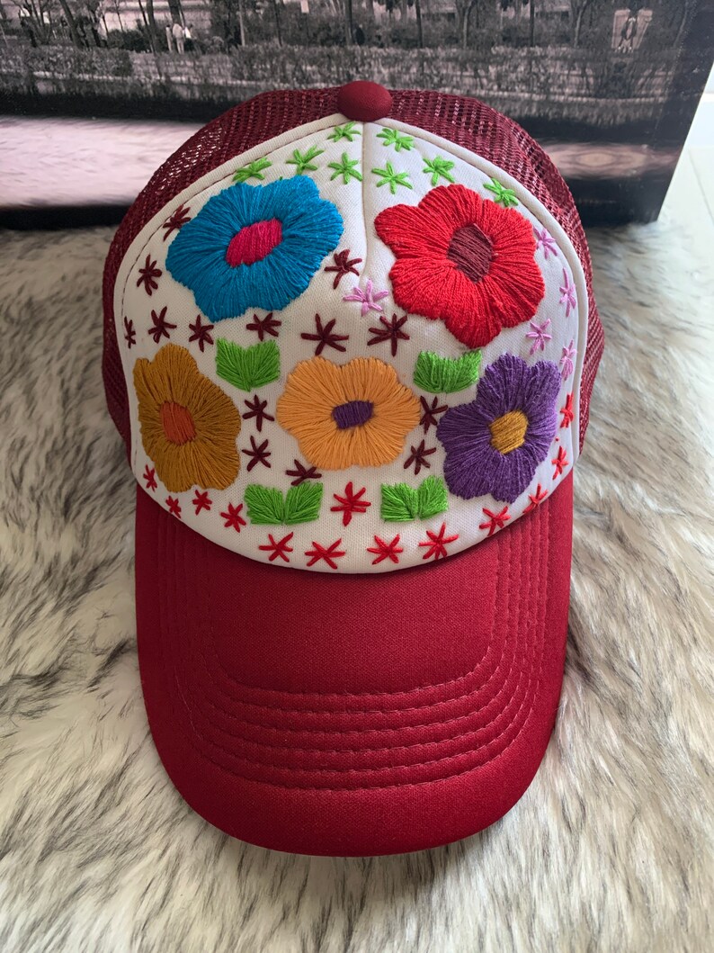 gorras bordadas mujer