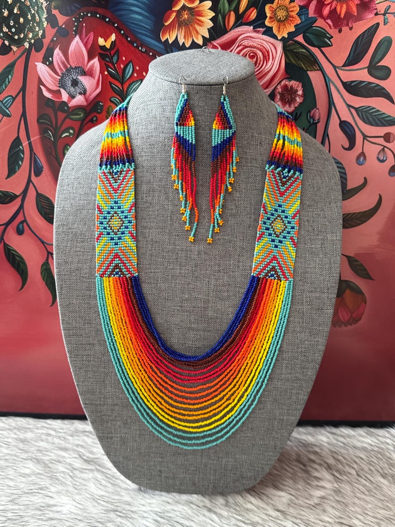 Ketting en oorbellen met engelenvleugels afbeelding 2