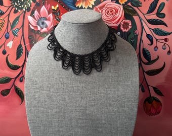 Themis Choker Necklace