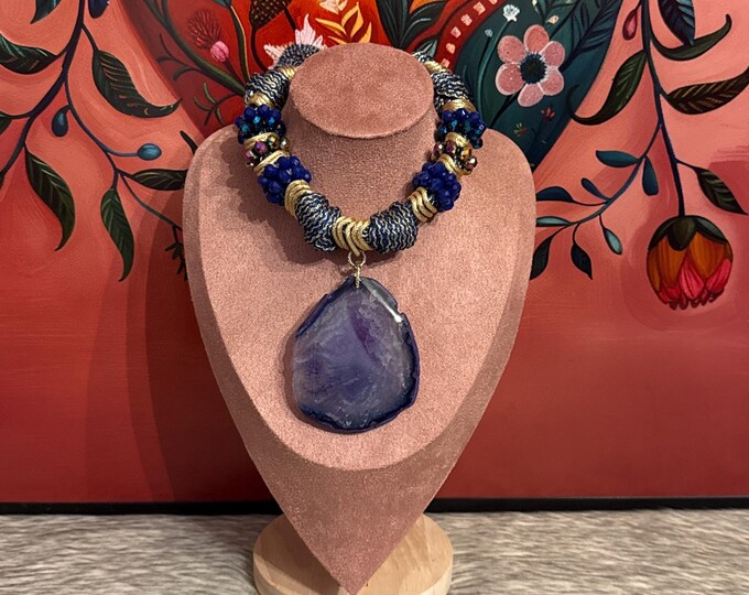 Agate necklace and earrings set