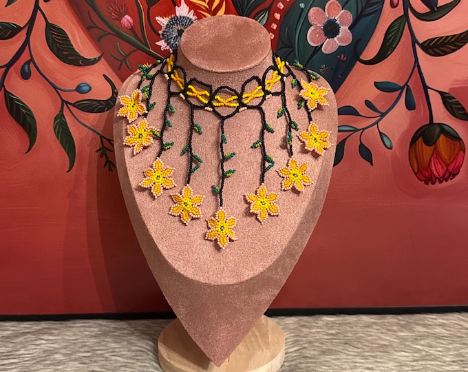 Sunflower necklace and earring set