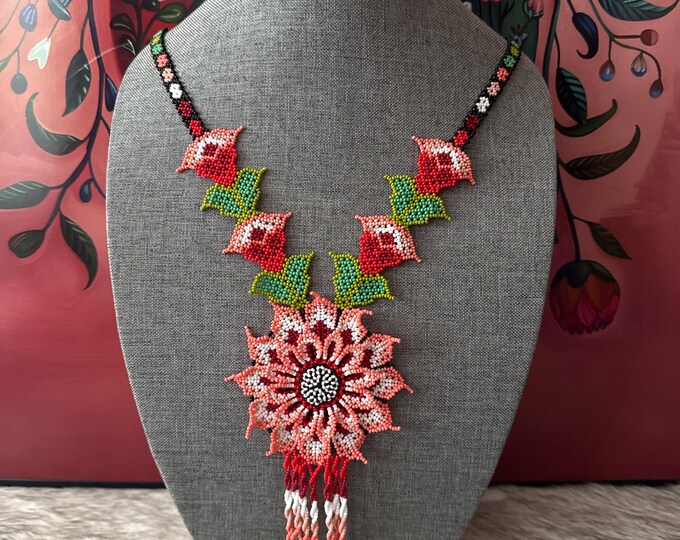 Flower petal necklace and earring set