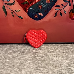 Heart-shaped wallet