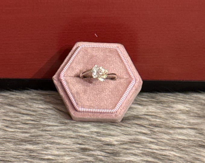 Zirconia ring in 925 silver, size 8