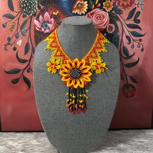 Venus necklace, earrings and bracelet set