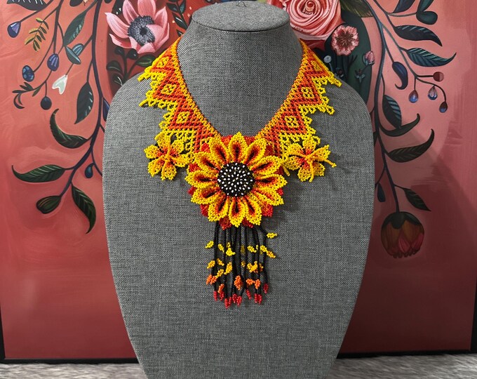 Venus necklace, earrings and bracelet set