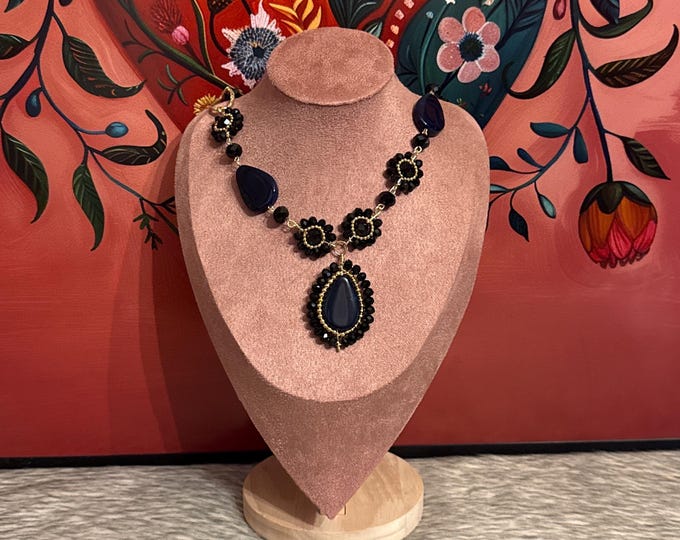 Handmade crystal necklace with agates