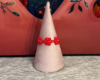 Bracelet with 3 crystal flowers