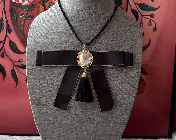 Bow tie necklace with earrings