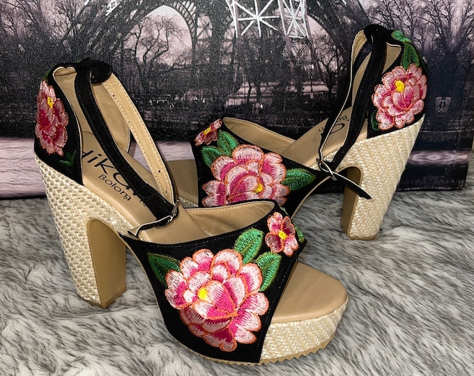 Handmade heel shoe size 9