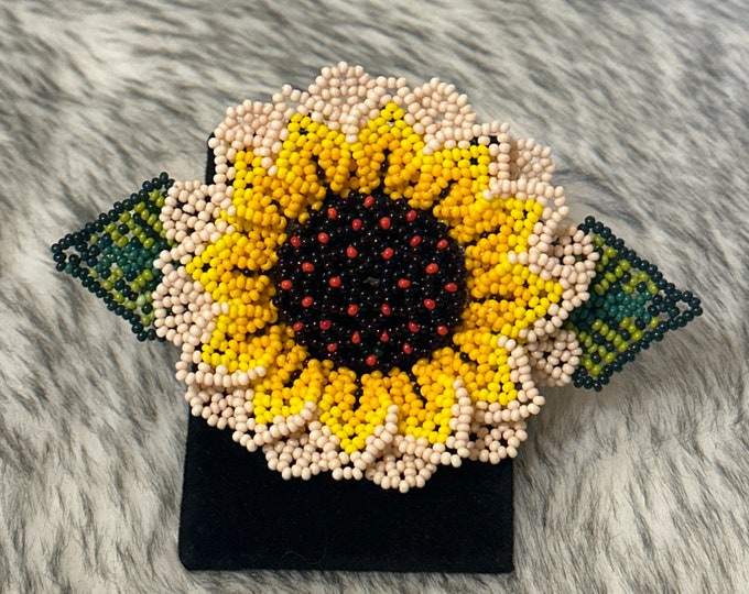 Large flower hair clip