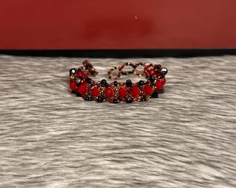 handmade bracelet with Czech crystal
