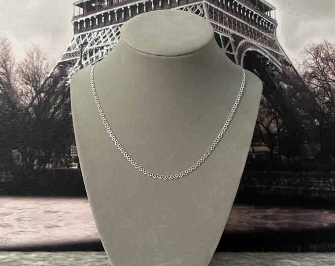 Intertwined Hearts Chain