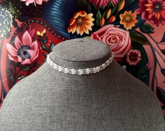 Riviera choker with crystals