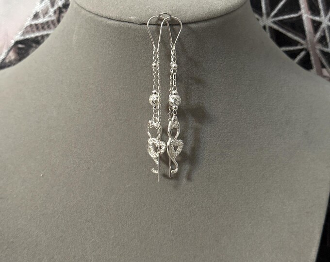 Kitten heart earrings