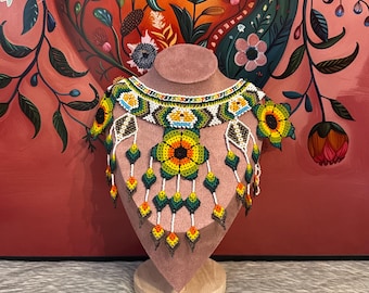 Handmade necklace with earrings and bracelet Ixquic