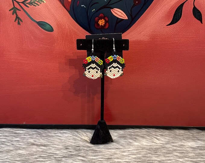 Frida face earrings
