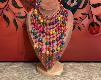 Barrel necklace and earring set
