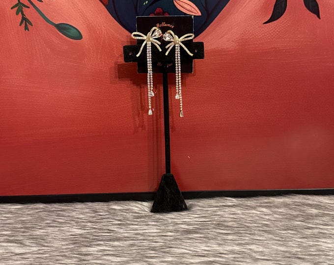 Crystal bow earrings