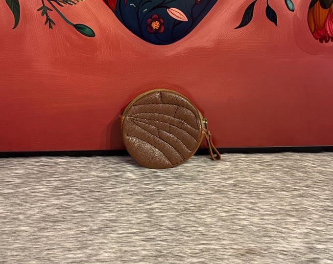 Chocolate Shell Coin Purse