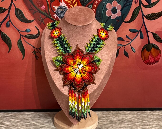 Handmade necklace, earrings and bracelet set