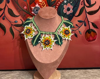 3 flower necklace set with earrings and bracelet