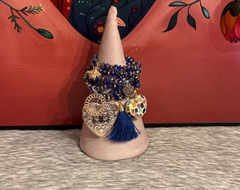 Set of 7 crystal and stained glass heart weekly bracelets