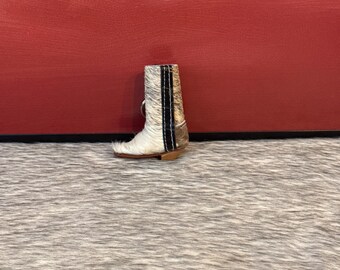cowboy boot keychain