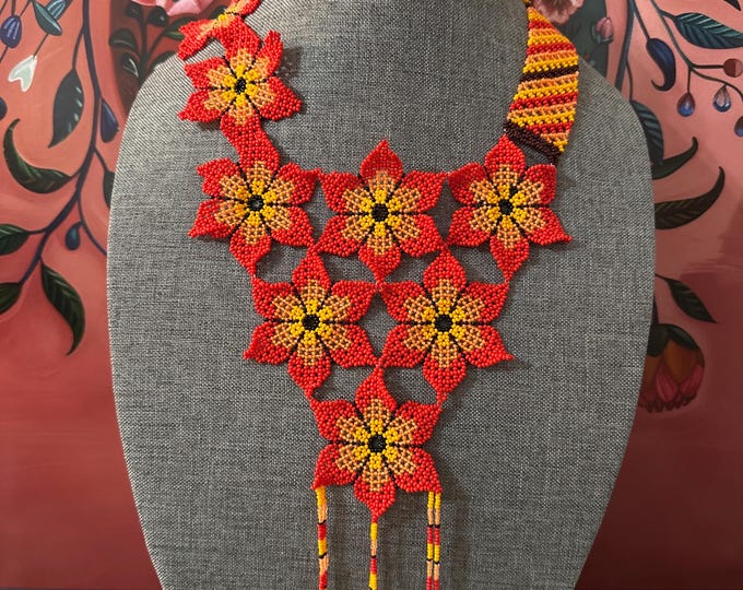 Maia necklace, earrings and bracelet set