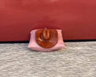 Cowboy hat keychain