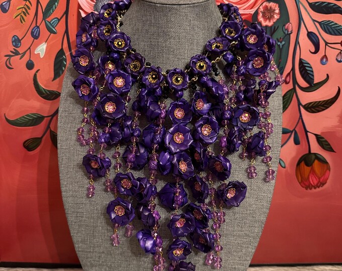 Palm flower necklace and earrings