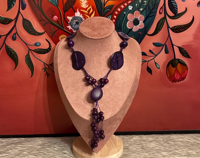 Eco-friendly necklace and earring set