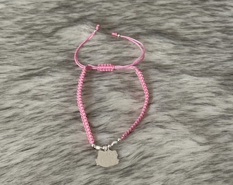 Thread bracelet with Hello Kitty pendant