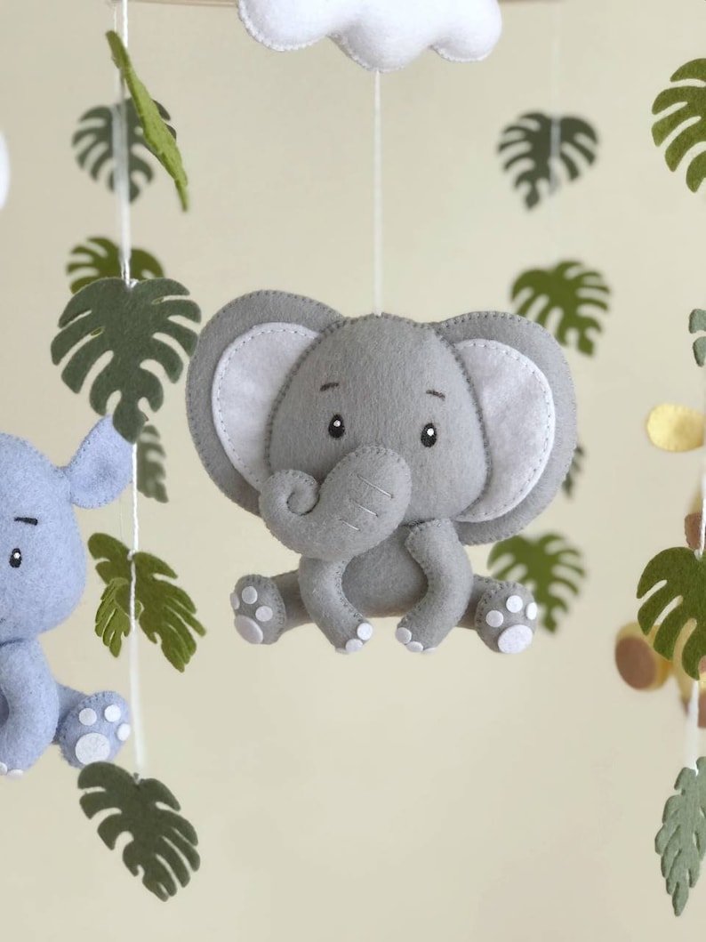 Safari baby mobile Jungle nursery decor African animals mobile elephant hanging mobile Gender neutral baby gift