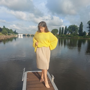 Hand Knit Yellow Alpaca Sweater. Oversized Fit. Cashmere Silk Blend. Soft & Fluffy. Natural Yarn. One of a Kind. Gift. Made in Germany.