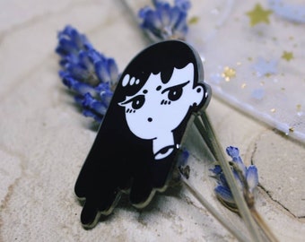 Floating Head - spooky girl enamel pin